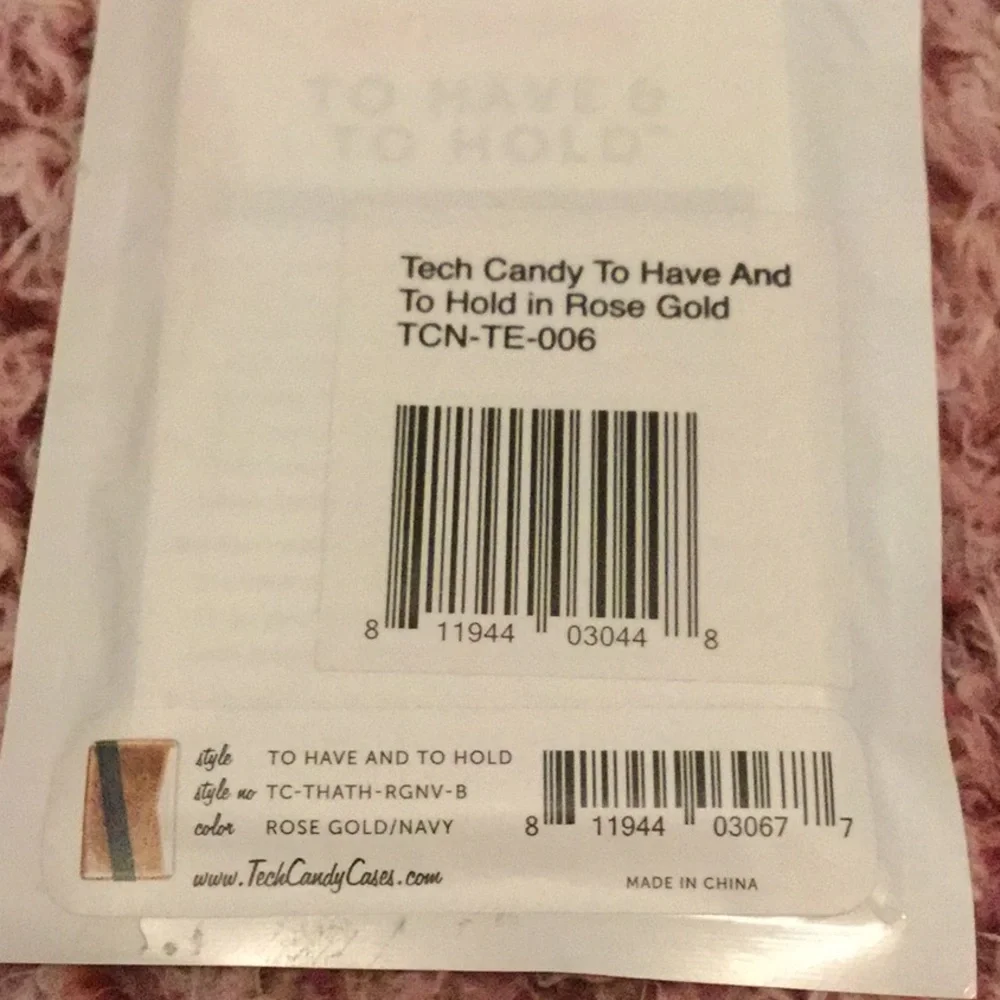 BNIB Tech Candy To Have and to Hold Phone Wallet